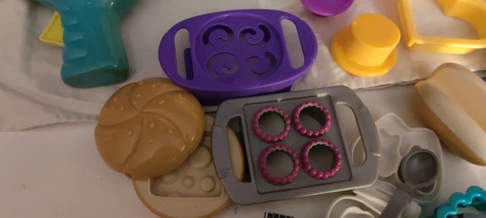 Play Doh accessoires four magique - photo numéro 2