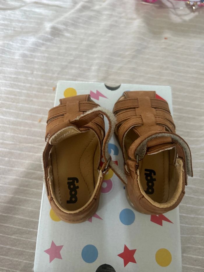 Sandalle bébé camel cuire - photo numéro 3