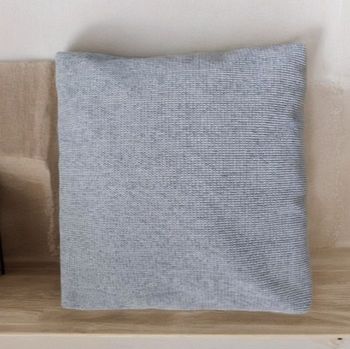 Coussin décoration velours gris Gaultier