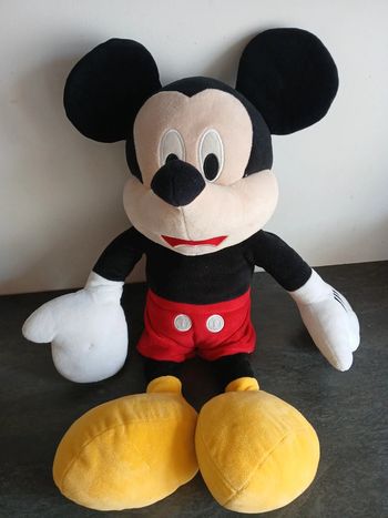 Peluche Mickey