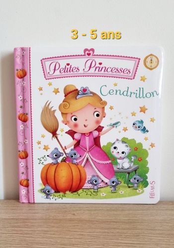 Livre jeunesse " Petites Princesses - Cendrillon "