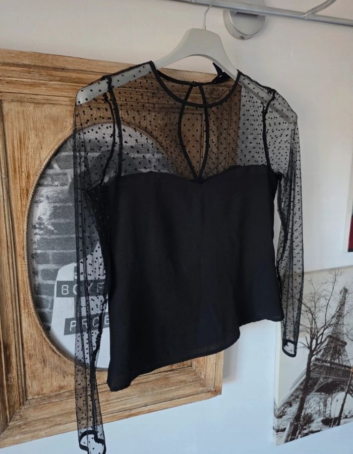 Blouse avec dentelle - photo numéro 2