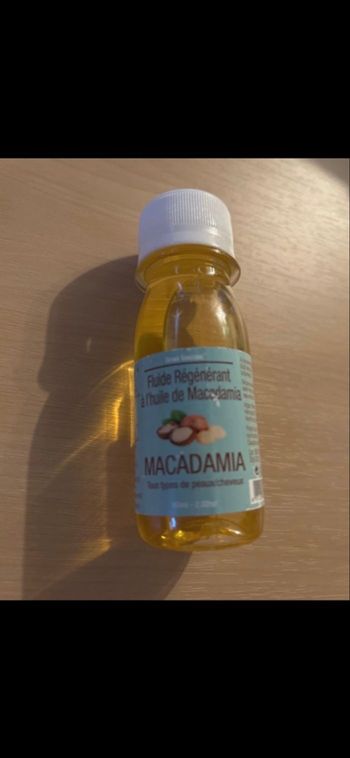 1 fluide régénérant macadamia neuf 