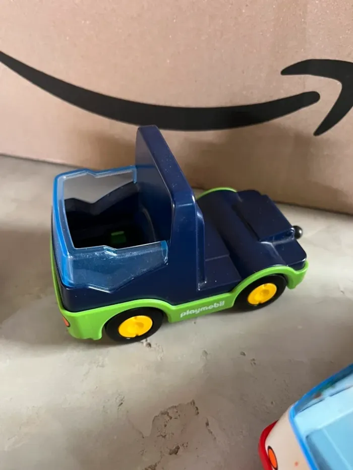 Lot petits véhicules playmobil 123 - photo numéro 3