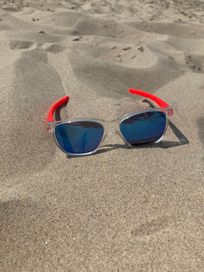 Lunettes de soleil - photo numéro 2