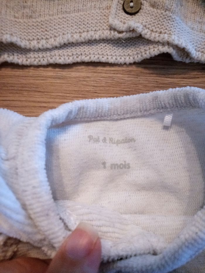 Lot vêtements 0 et 1 mois - photo numéro 6
