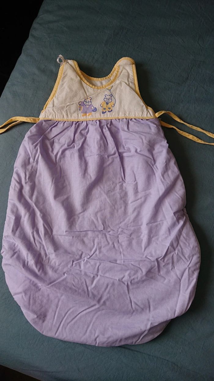 Gigoteuse naissance à 6 mois