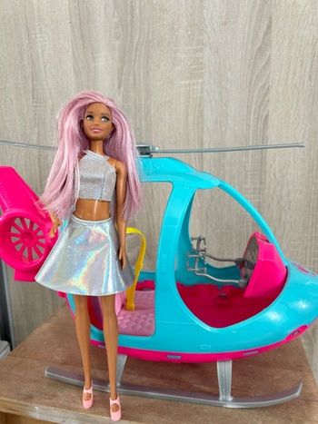 Hélicoptère barbie