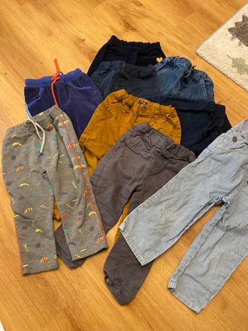 Lot pantalon 24 mois