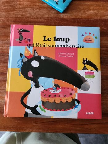 Livre : Le loup qui fêtait son anniversaire