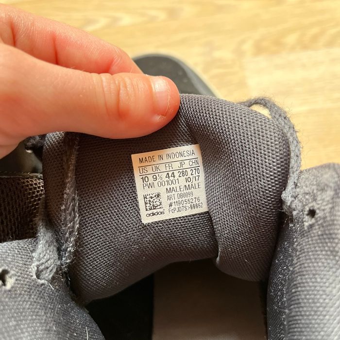 Chaussure adidas - photo numéro 5