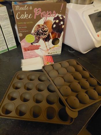 Moule en silicone  à cake pops TBE 🍡