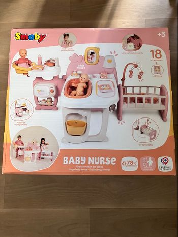 Baby nurse 