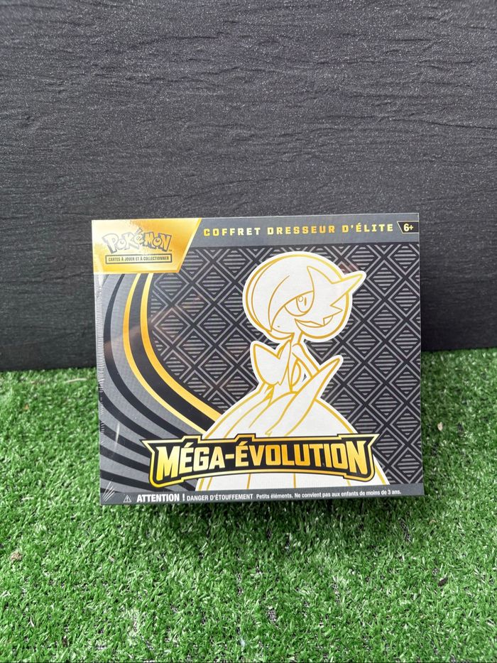 ETB M01 Gardevoir / Lucario FR neuf et scellé. - photo numéro 3