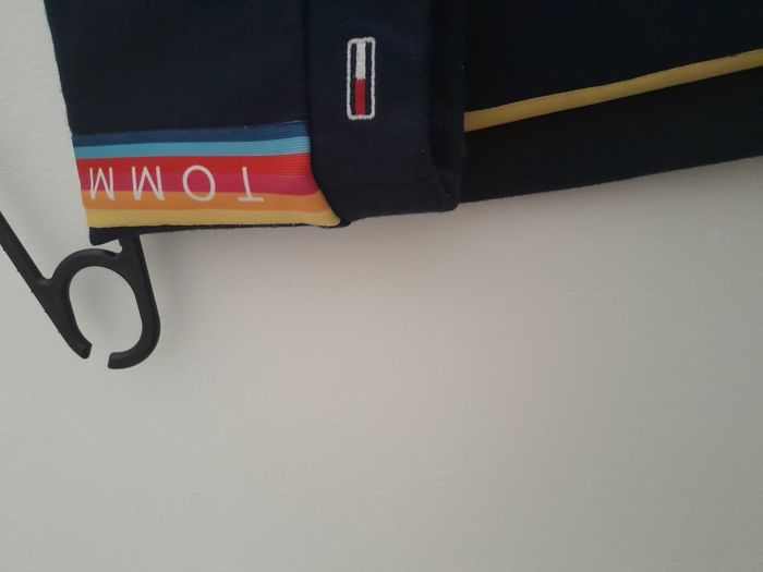 Jupe Tommy Hilfifer - photo numéro 4