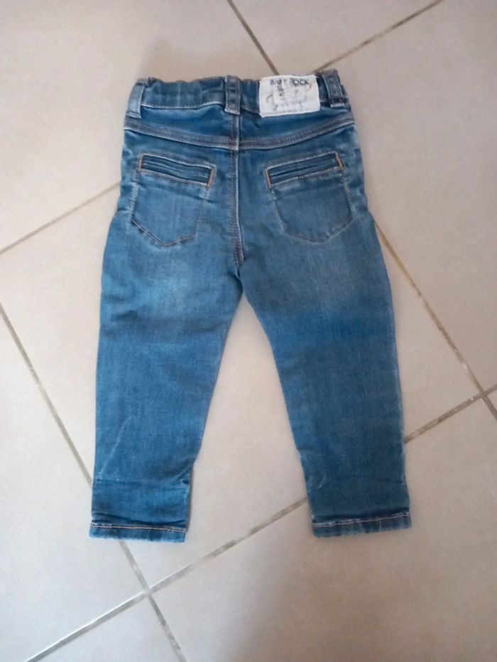 Jean 1 an tape à l'œil - photo numéro 4