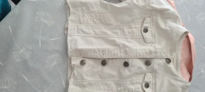 Petite Veste