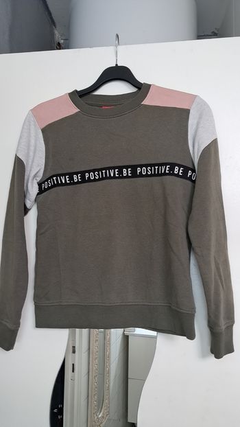 Pull tissaia taille S 