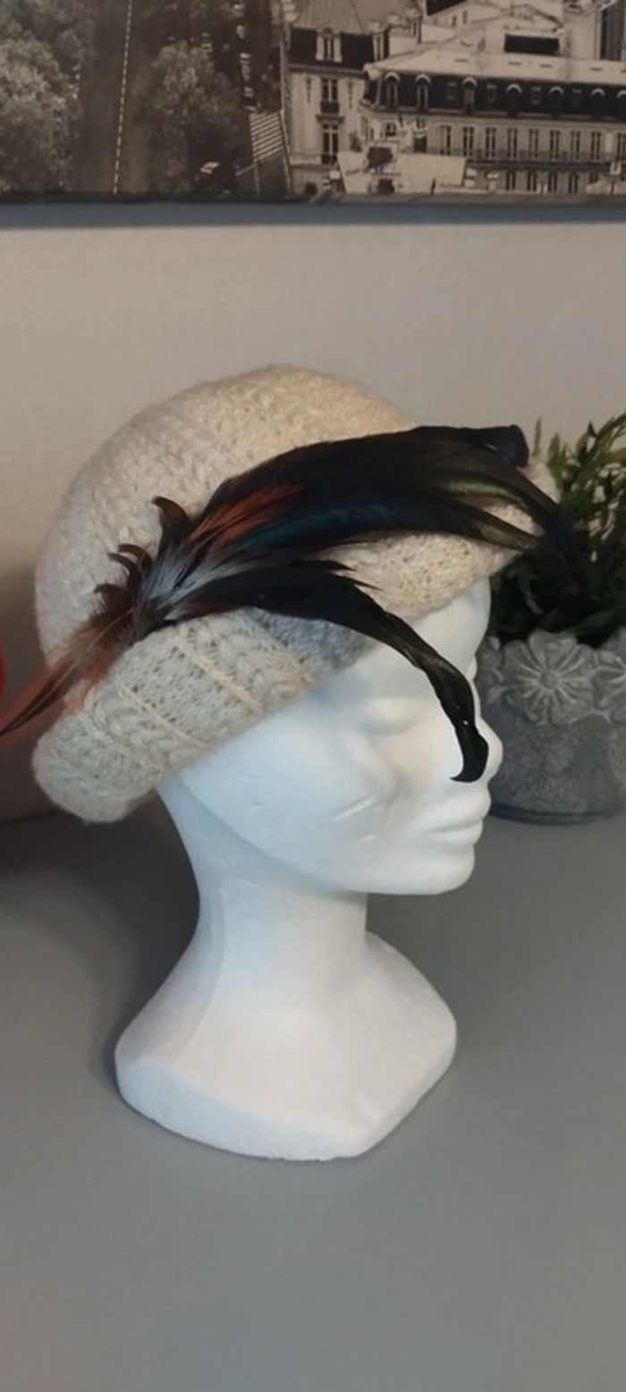 Chapeau vintage orné de plumes - photo numéro 7