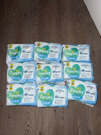 9 Paquets de lingettes Pampers Aqua 