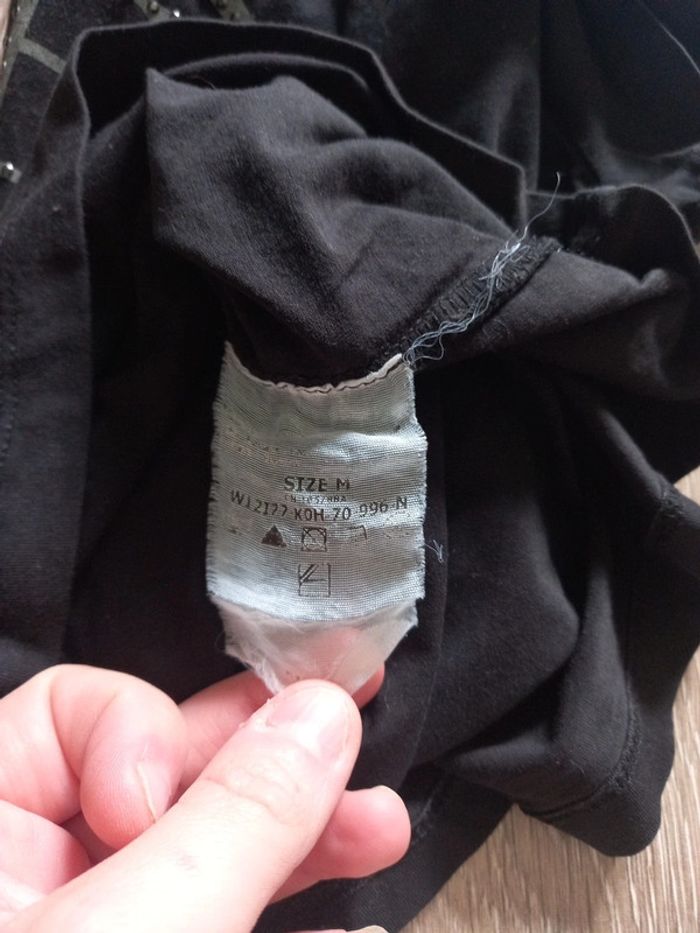 T-shirt guess - photo numéro 4