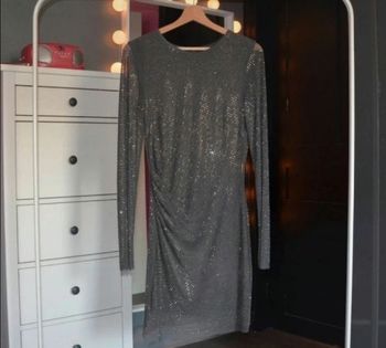 Robe pailletée argenté 