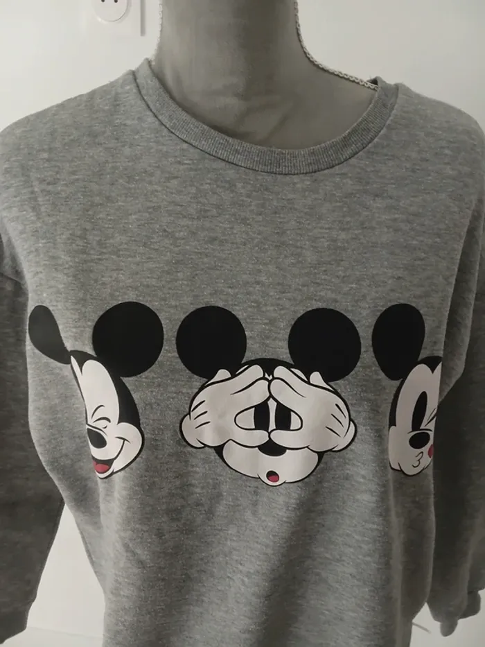 🌹pull Disney 32/34 🌹 - photo numéro 2