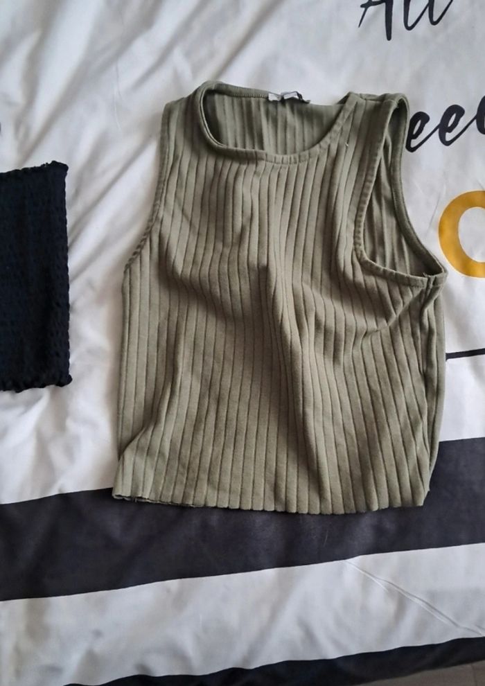 Crop top