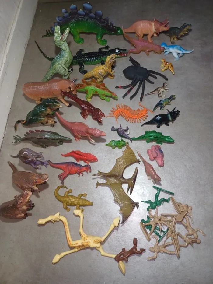 Figurines enfant jeux et accessoires - photo numéro 2
