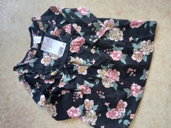 Robe hm neuve 9 mois