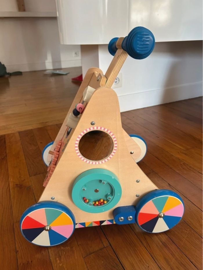 Chariot de marche - photo numéro 3