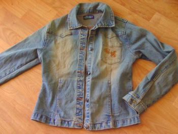 Veste DDP jean bleu et broderies taille 16 ans TBE