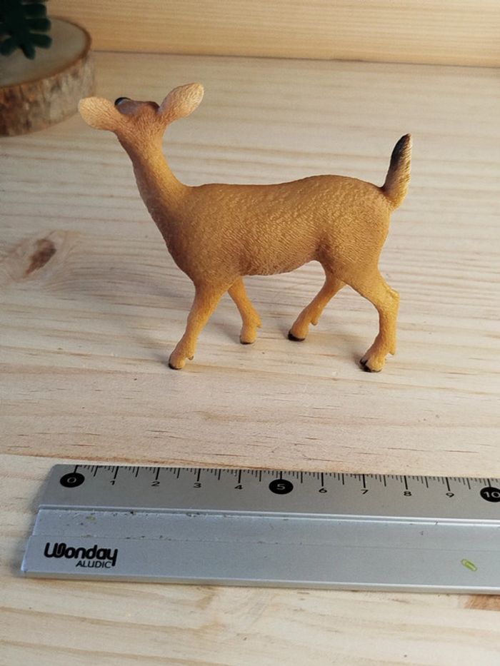 Schleich Biche Figurine animal de la forêt - photo numéro 4
