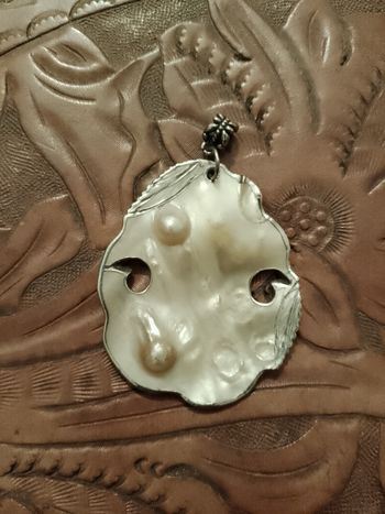 Pendentif vintage en métal, laiton et verre, 1930 | €99