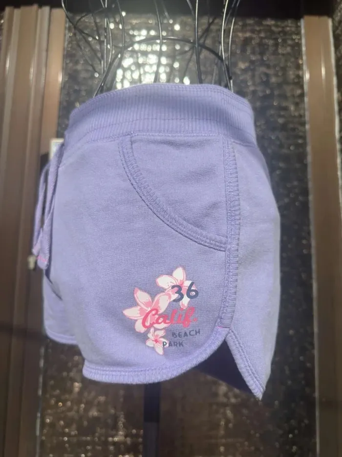 Short mauve clair sport H&M Taille 164 - photo numéro 7