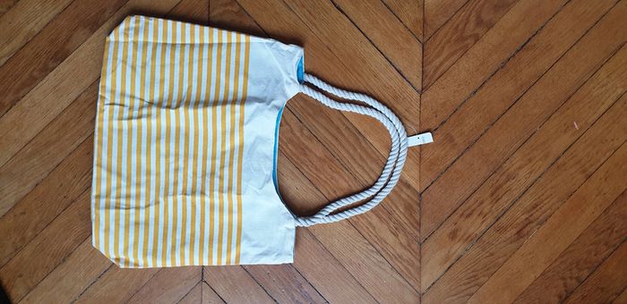 Neuf ! Magnifique sac de plage ou pour faire les courses - photo numéro 3