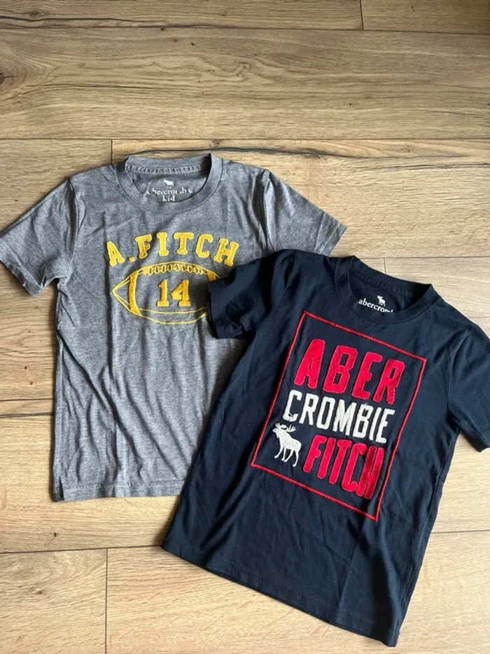 Lot teeshirt coton Abercrombie 5-6ans