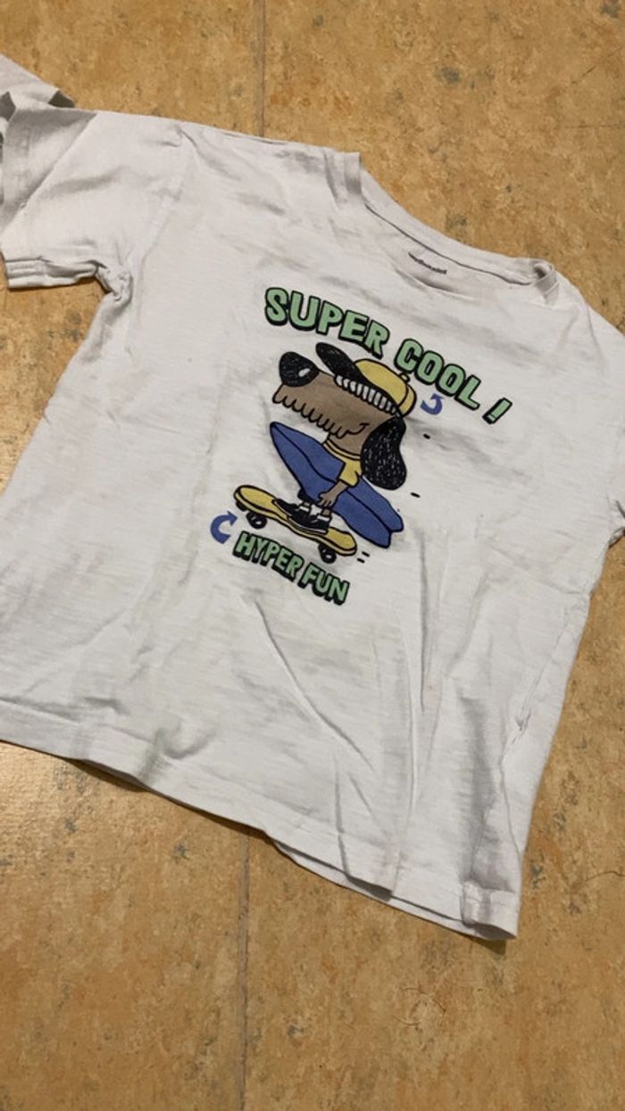 Lot 2 t-shirt 8 ans - photo numéro 3