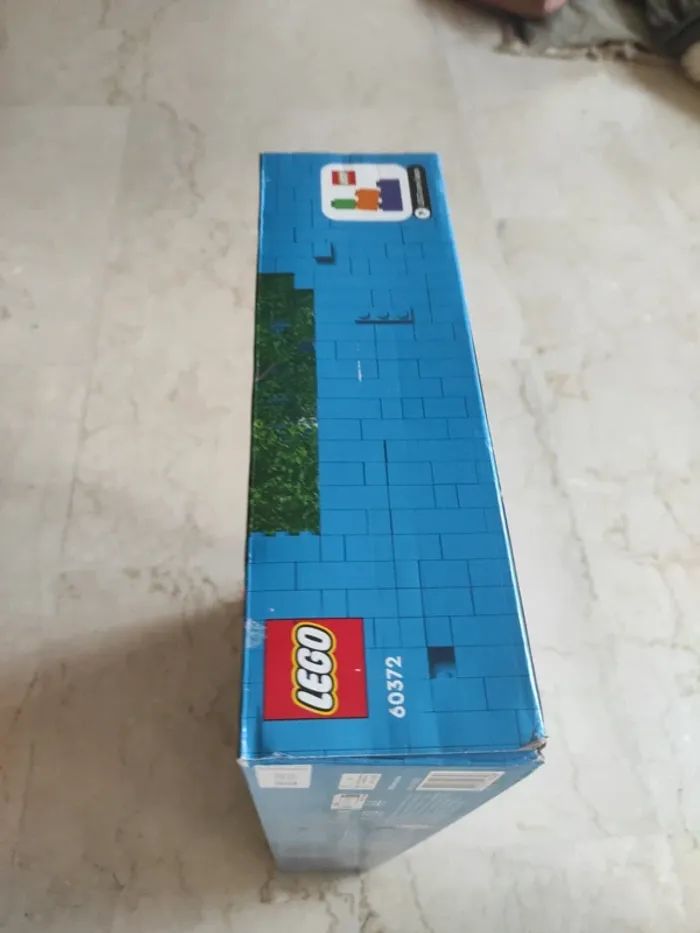 Lego city 60372 le centre d entraînement neuf dans son emballage d'origine scellé - photo numéro 5