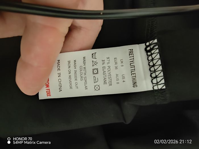 Robe décolletée - photo numéro 9