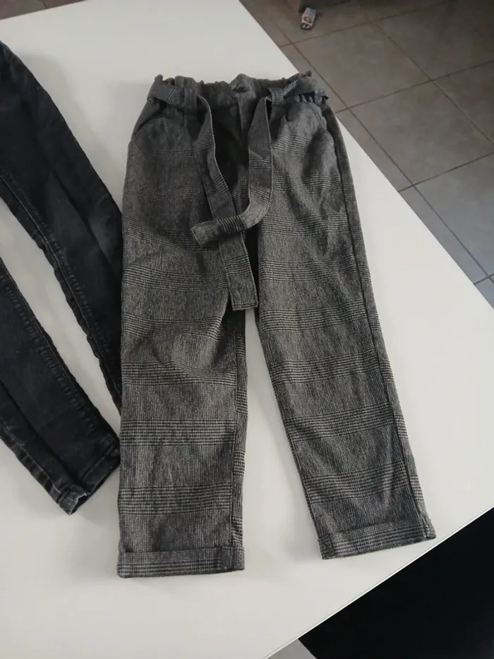 Lot pantalon fille 8ans - photo numéro 6