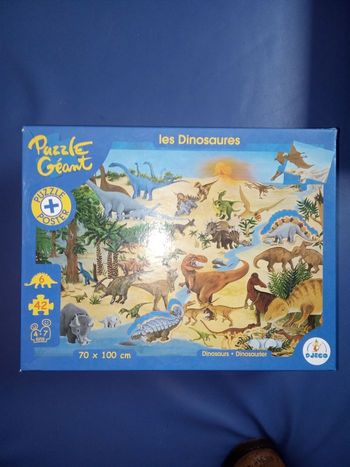 Boîte puzzle géant très grands morceaux thème les dinausaures,  djeco, 4,7 ans