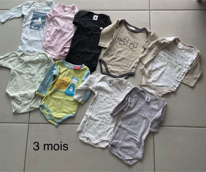Bodies taille 3 mois