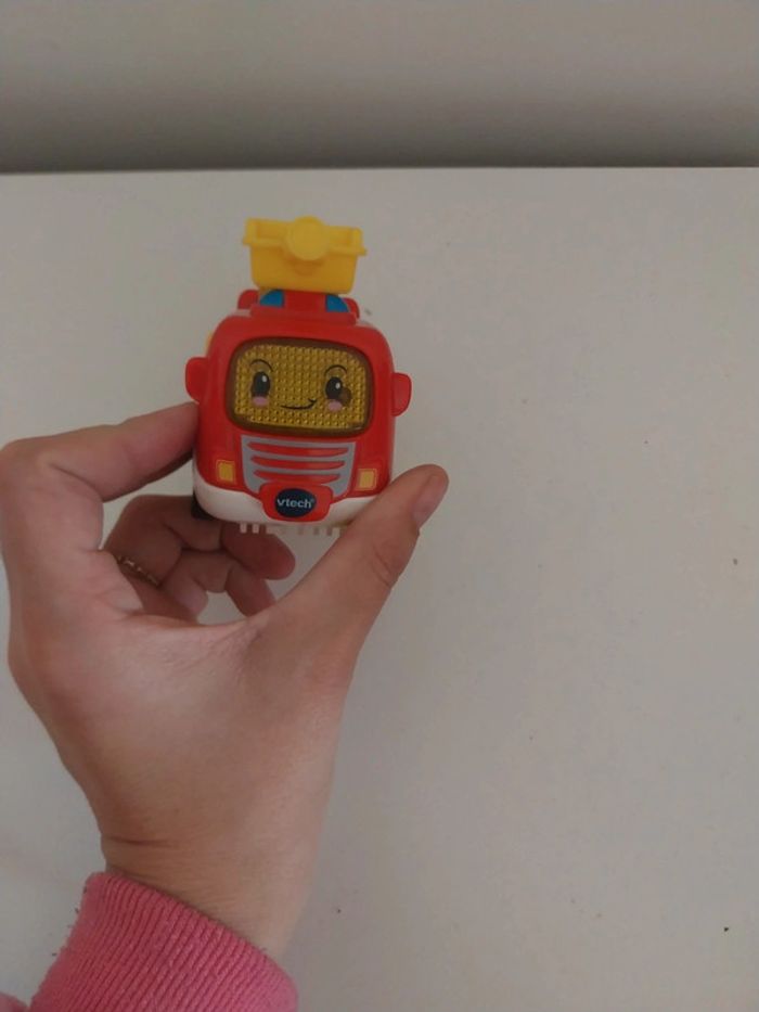 Camion de pompier vtech - photo numéro 2