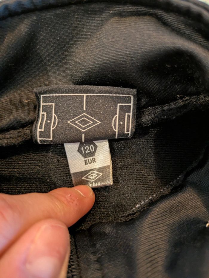 Veste noir umbro 120cm - photo numéro 3
