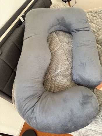 Coussin de grossesse neuf