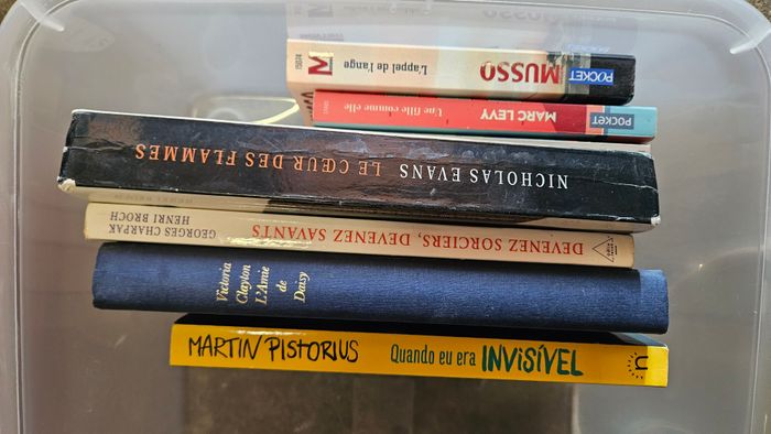 Plusieurs livres - photo numéro 3