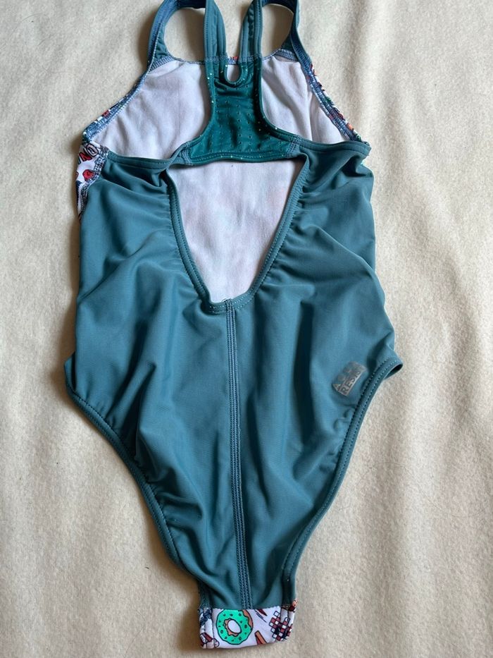 Maillot de bain 6 à 8 ans - photo numéro 2