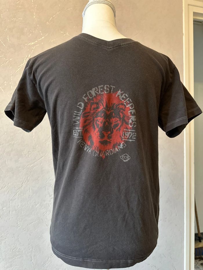 T-shirt taille 14 ans