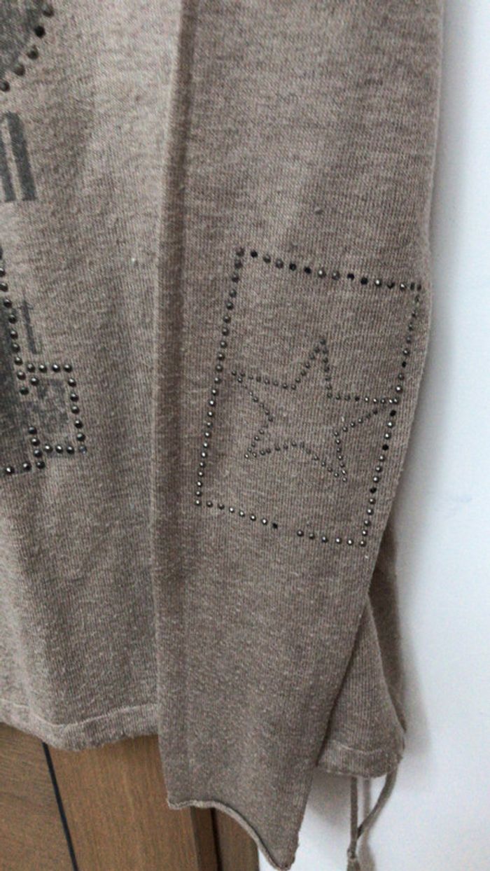Pull col V taille S - photo numéro 4